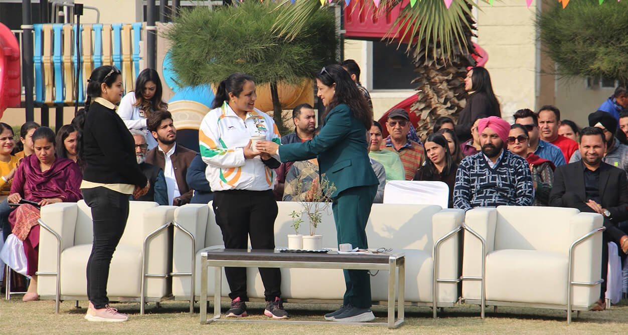 Felicitation ceremony on the school stage